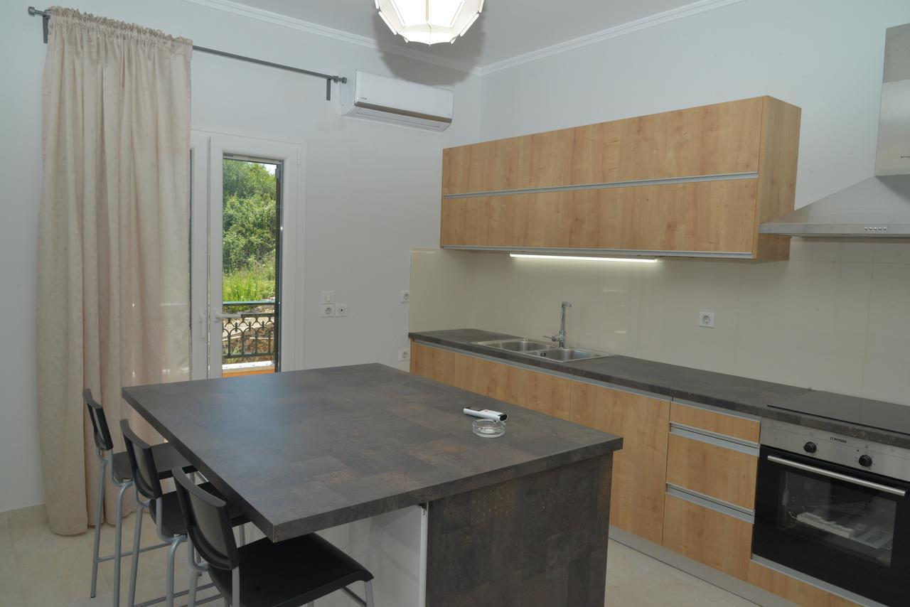 شقة Tilemachos House Near Corfu Town Potamós المظهر الخارجي الصورة